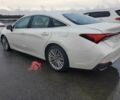 Белый Тойота Авалон, объемом двигателя 3.5 л и пробегом 31 тыс. км за 9700 $, фото 1 на Automoto.ua