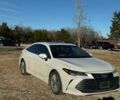 Белый Тойота Авалон, объемом двигателя 2.5 л и пробегом 10 тыс. км за 15000 $, фото 1 на Automoto.ua