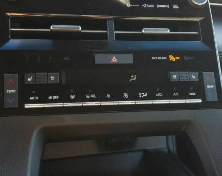 Белый Тойота Авалон, объемом двигателя 2.5 л и пробегом 14 тыс. км за 15100 $, фото 8 на Automoto.ua