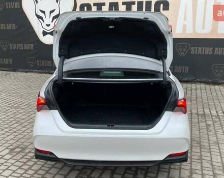Тойота Авалон 2022 в Виннице на Automoto.ua Белый Тойота Авалон, объемом двигателя 2.49 л и пробегом 24 тыс. км за 35500 $, фото 9 на Automoto.ua