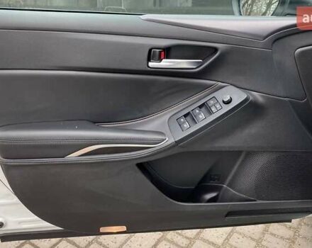 Тойота Авалон 2022 в Виннице на Automoto.ua Белый Тойота Авалон, объемом двигателя 2.49 л и пробегом 24 тыс. км за 35500 $, фото 14 на Automoto.ua
