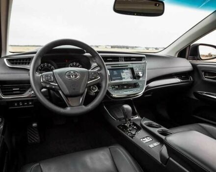 Белый Тойота Авалон, объемом двигателя 0 л и пробегом 47 тыс. км за 28000 $, фото 3 на Automoto.ua