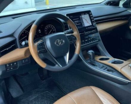 Белый Тойота Авалон, объемом двигателя 3.5 л и пробегом 21 тыс. км за 20000 $, фото 6 на Automoto.ua