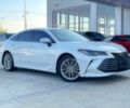 Белый Тойота Авалон, объемом двигателя 3.5 л и пробегом 21 тыс. км за 20000 $, фото 1 на Automoto.ua