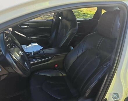 Белый Тойота Авалон, объемом двигателя 0 л и пробегом 47 тыс. км за 28000 $, фото 8 на Automoto.ua