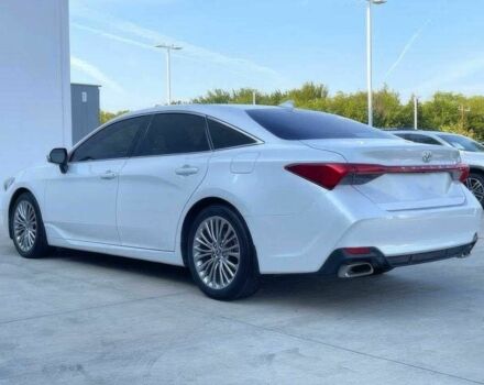 Белый Тойота Авалон, объемом двигателя 3.5 л и пробегом 21 тыс. км за 20000 $, фото 3 на Automoto.ua