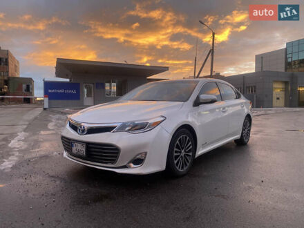 Тойота Авалон 2013 в Полтаве на Automoto.ua Белый Тойота Авалон, объемом двигателя 2.49 л и пробегом 235 тыс. км за 13400 $, фото 1 на Automoto.ua