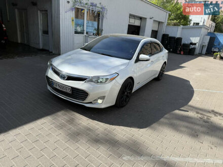 Тойота Авалон 2014 у Києві на Automoto.ua Білий Тойота Авалон, об'ємом двигуна 2.49 л та пробігом 350 тис. км за 15500 $, фото 1 на Automoto.ua