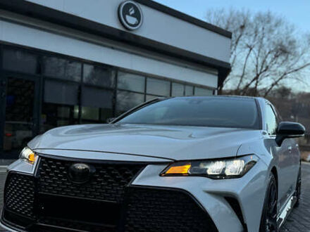 Тойота Авалон 2020 в Львове на Automoto.ua Белый Тойота Авалон, объемом двигателя 3.5 л и пробегом 51 тыс. км за 45900 $, фото 1 на Automoto.ua
