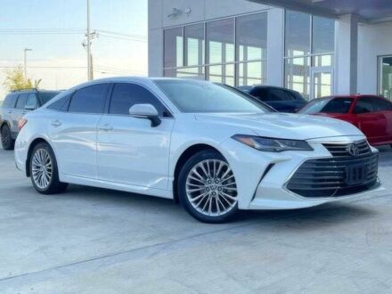 Тойота Авалон 2022 в Днепре (Днепропетровске) на Automoto.ua Белый Тойота Авалон, объемом двигателя 3.5 л и пробегом 21 тыс. км за 20000 $, фото 1 на Automoto.ua
