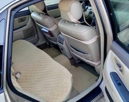 Бежевый Тойота Авалон, объемом двигателя 3 л и пробегом 398 тыс. км за 6500 $, фото 6 на Automoto.ua