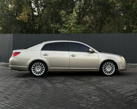 Бежевый Тойота Авалон, объемом двигателя 3.5 л и пробегом 180 тыс. км за 8000 $, фото 2 на Automoto.ua