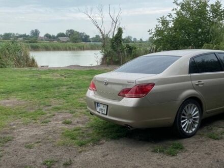 Тойота Авалон 2006 в Днепре (Днепропетровске) на Automoto.ua Бежевый Тойота Авалон, объемом двигателя 3.5 л и пробегом 180 тыс. км за 8000 $, фото 1 на Automoto.ua
