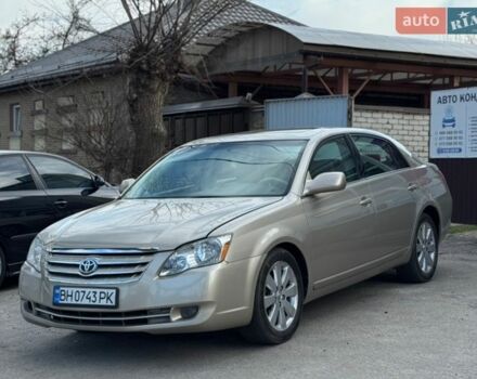 Бежевый Тойота Авалон, объемом двигателя 3.5 л и пробегом 320 тыс. км за 4950 $, фото 1 на Automoto.ua