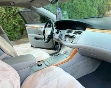Черный Тойота Авалон, объемом двигателя 3.5 л и пробегом 191 тыс. км за 7500 $, фото 5 на Automoto.ua