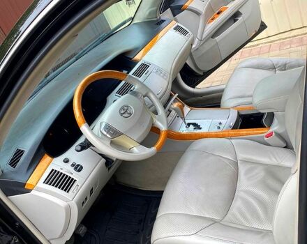 Черный Тойота Авалон, объемом двигателя 3.5 л и пробегом 310 тыс. км за 8100 $, фото 2 на Automoto.ua