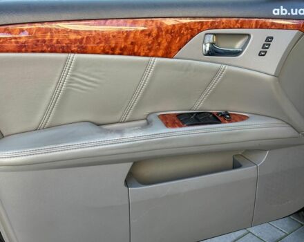 Черный Тойота Авалон, объемом двигателя 3.5 л и пробегом 180 тыс. км за 8440 $, фото 9 на Automoto.ua