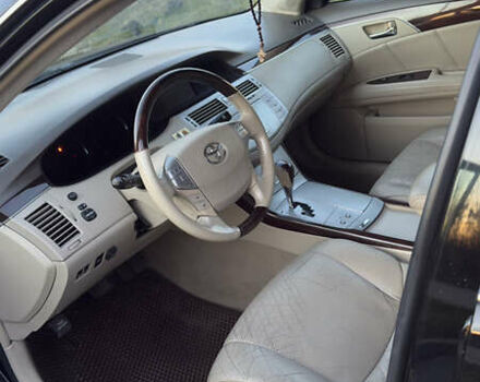 Черный Тойота Авалон, объемом двигателя 3.5 л и пробегом 280 тыс. км за 8700 $, фото 6 на Automoto.ua