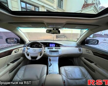 Черный Тойота Авалон, объемом двигателя 3.5 л и пробегом 210 тыс. км за 8600 $, фото 7 на Automoto.ua
