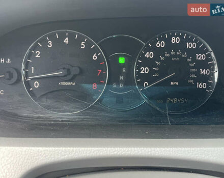 Черный Тойота Авалон, объемом двигателя 3.5 л и пробегом 248 тыс. км за 8900 $, фото 16 на Automoto.ua