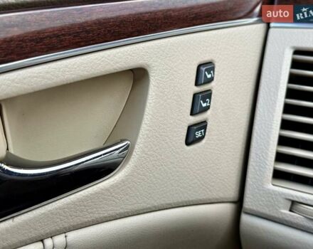 Чорний Тойота Авалон, об'ємом двигуна 3.46 л та пробігом 215 тис. км за 8900 $, фото 23 на Automoto.ua