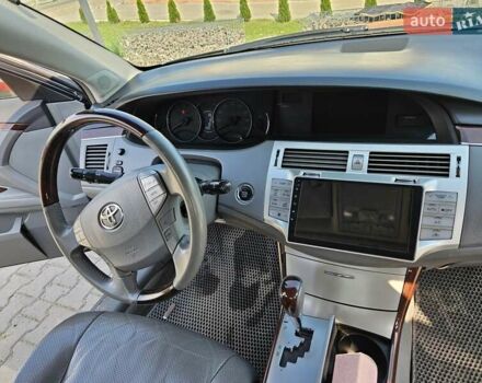 Чорний Тойота Авалон, об'ємом двигуна 3.5 л та пробігом 228 тис. км за 10500 $, фото 16 на Automoto.ua