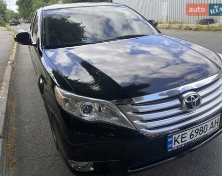 Черный Тойота Авалон, объемом двигателя 3.5 л и пробегом 182 тыс. км за 13400 $, фото 2 на Automoto.ua