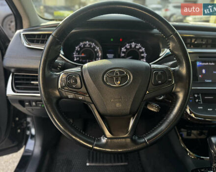 Чорний Тойота Авалон, об'ємом двигуна 3.5 л та пробігом 181 тис. км за 15900 $, фото 29 на Automoto.ua