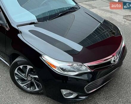 Черный Тойота Авалон, объемом двигателя 3.5 л и пробегом 163 тыс. км за 17000 $, фото 2 на Automoto.ua