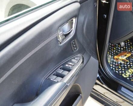Черный Тойота Авалон, объемом двигателя 3.5 л и пробегом 139 тыс. км за 15900 $, фото 28 на Automoto.ua