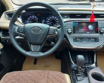 Черный Тойота Авалон, объемом двигателя 3.5 л и пробегом 182 тыс. км за 17000 $, фото 23 на Automoto.ua