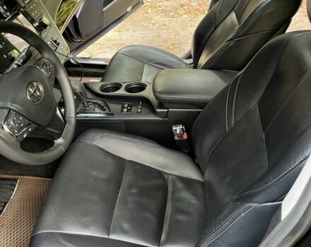 Черный Тойота Авалон, объемом двигателя 2.5 л и пробегом 265 тыс. км за 15999 $, фото 9 на Automoto.ua