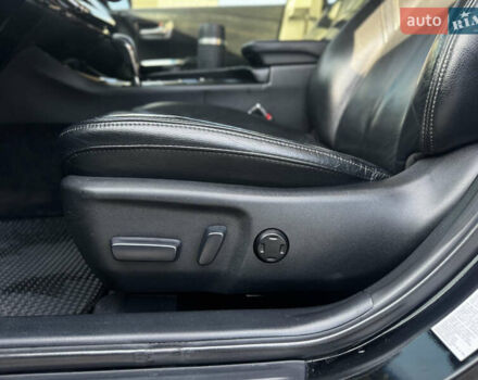 Чорний Тойота Авалон, об'ємом двигуна 3.5 л та пробігом 181 тис. км за 15900 $, фото 24 на Automoto.ua