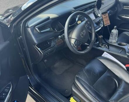 Чорний Тойота Авалон, об'ємом двигуна 2.5 л та пробігом 205 тис. км за 16000 $, фото 5 на Automoto.ua