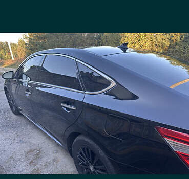 Черный Тойота Авалон, объемом двигателя 2.5 л и пробегом 196 тыс. км за 16300 $, фото 3 на Automoto.ua