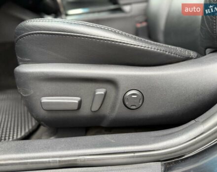 Черный Тойота Авалон, объемом двигателя 3.46 л и пробегом 144 тыс. км за 16499 $, фото 14 на Automoto.ua