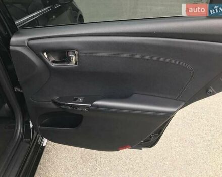 Черный Тойота Авалон, объемом двигателя 2.5 л и пробегом 110 тыс. км за 21000 $, фото 7 на Automoto.ua