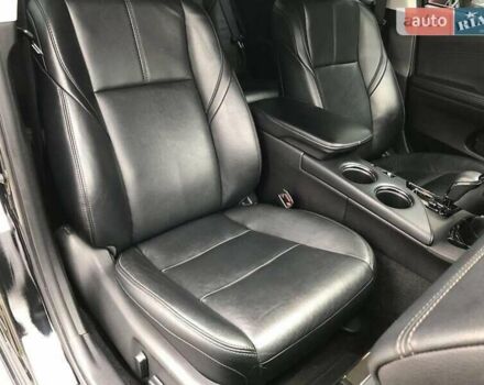 Черный Тойота Авалон, объемом двигателя 2.5 л и пробегом 110 тыс. км за 21000 $, фото 8 на Automoto.ua