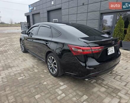 Черный Тойота Авалон, объемом двигателя 3.46 л и пробегом 155 тыс. км за 20400 $, фото 5 на Automoto.ua