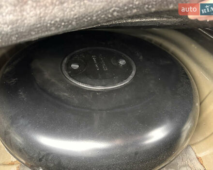 Черный Тойота Авалон, объемом двигателя 3.5 л и пробегом 170 тыс. км за 21500 $, фото 15 на Automoto.ua