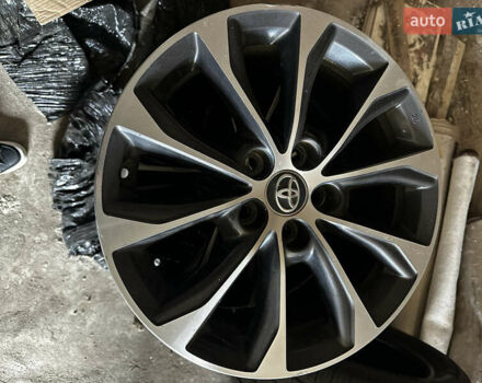 Черный Тойота Авалон, объемом двигателя 3.5 л и пробегом 170 тыс. км за 21500 $, фото 24 на Automoto.ua