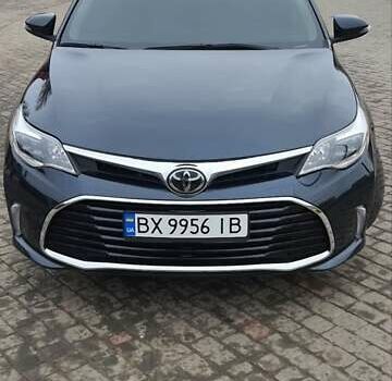 Черный Тойота Авалон, объемом двигателя 3.5 л и пробегом 96 тыс. км за 20800 $, фото 5 на Automoto.ua