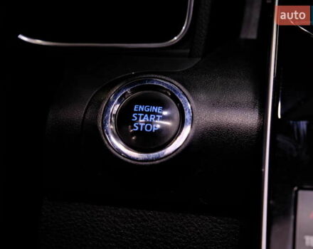 Тойота Авалон 2019 у Одесі на Automoto.ua Чорний Тойота Авалон, об'ємом двигуна 3.5 л та пробігом 52 тис. км за 29900 $, фото 25 на Automoto.ua