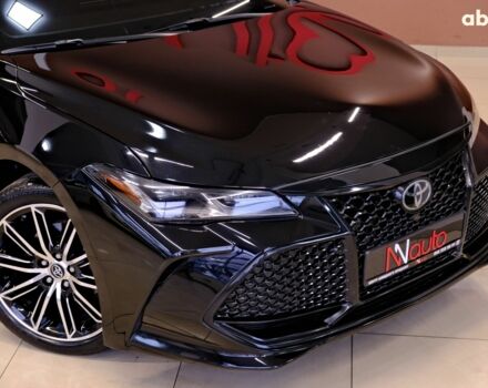 Черный Тойота Авалон, объемом двигателя 3.5 л и пробегом 52 тыс. км за 29900 $, фото 2 на Automoto.ua