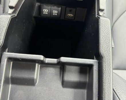 Тойота Авалон 2020 в Луцке на Automoto.ua Черный Тойота Авалон, объемом двигателя 2.49 л и пробегом 174 тыс. км за 27900 $, фото 37 на Automoto.ua