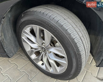 Черный Тойота Авалон, объемом двигателя 2.49 л и пробегом 68 тыс. км за 31490 $, фото 10 на Automoto.ua