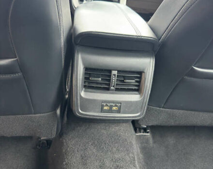 Тойота Авалон 2020 в Луцке на Automoto.ua Черный Тойота Авалон, объемом двигателя 2.49 л и пробегом 174 тыс. км за 27900 $, фото 22 на Automoto.ua