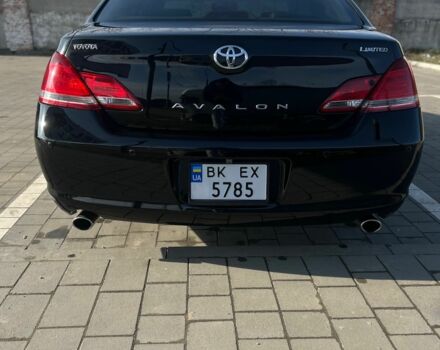 Чорний Тойота Авалон, об'ємом двигуна 3.5 л та пробігом 340 тис. км за 8200 $, фото 1 на Automoto.ua