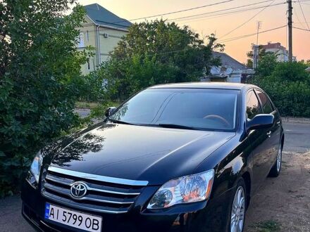 Черный Тойота Авалон, объемом двигателя 3.5 л и пробегом 227 тыс. км за 8300 $, фото 1 на Automoto.ua