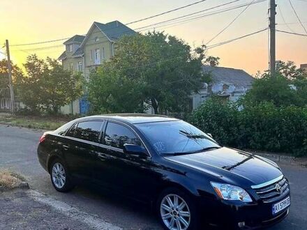 Черный Тойота Авалон, объемом двигателя 3.5 л и пробегом 227 тыс. км за 8300 $, фото 1 на Automoto.ua